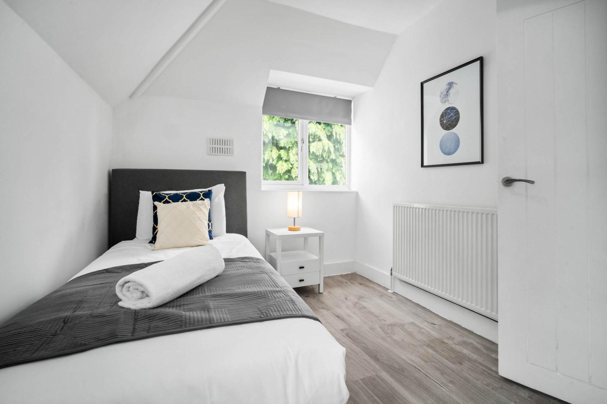 Three Bedroom House - Parking & Garden - Netflix - Wifi - Great Location - 215R Birmingham Exterior photo